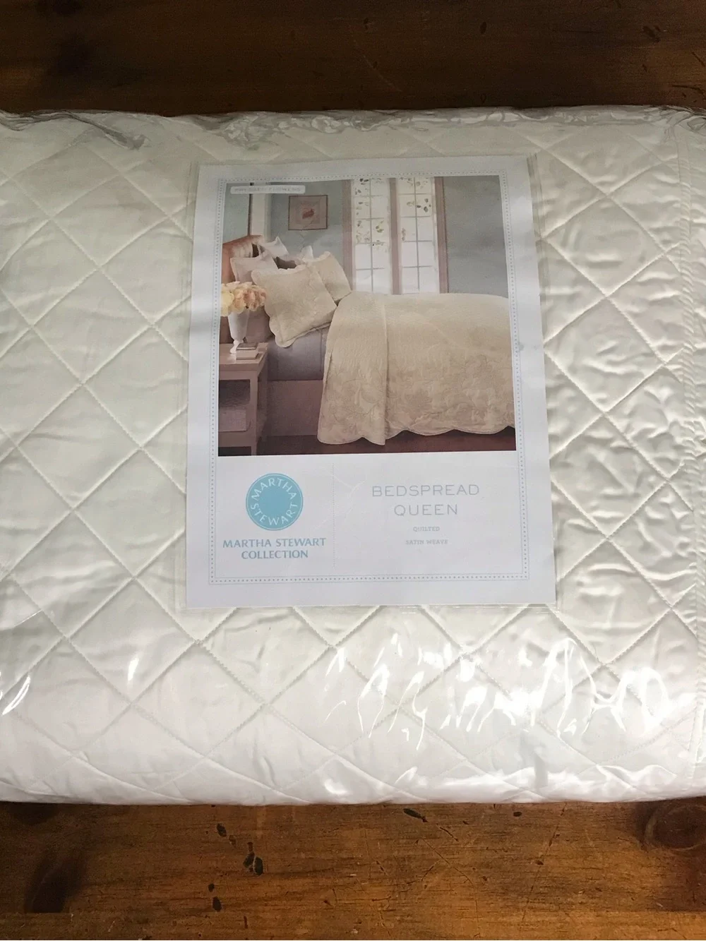 Martha Stewart Pressed Flowers Bedspread & 2 Pillow Covers in Cream Queen